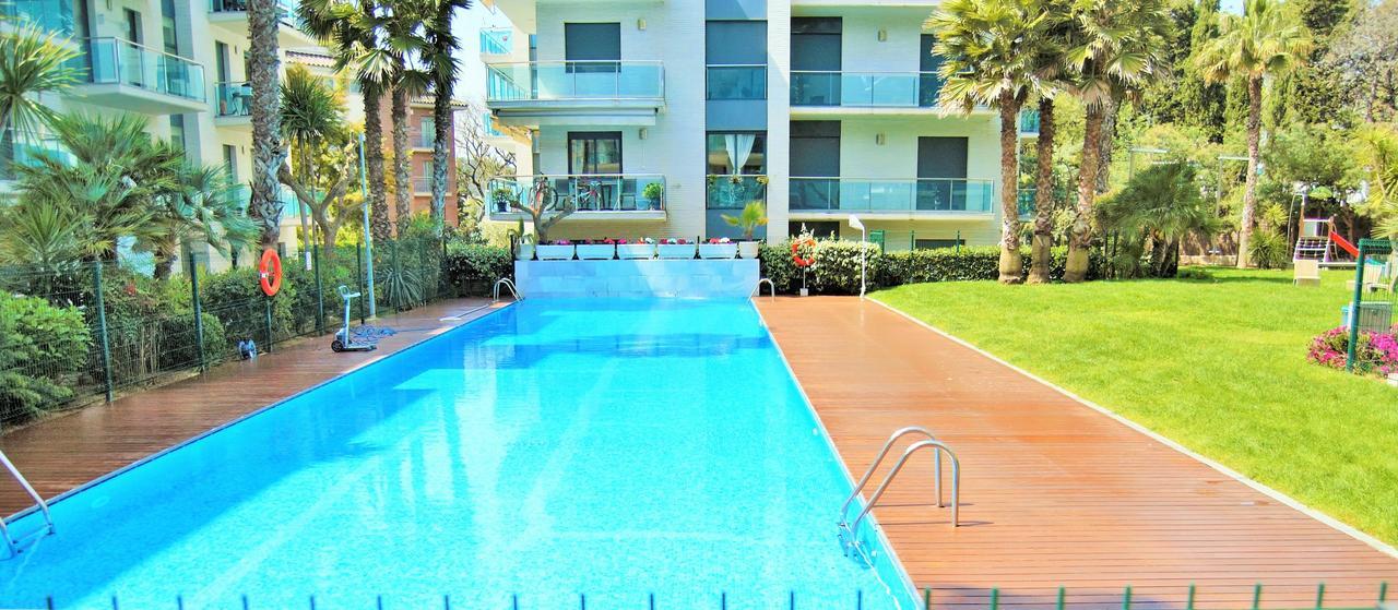 Apartamento Ainara Garden Family Apartment Lloret de Mar Exterior photo